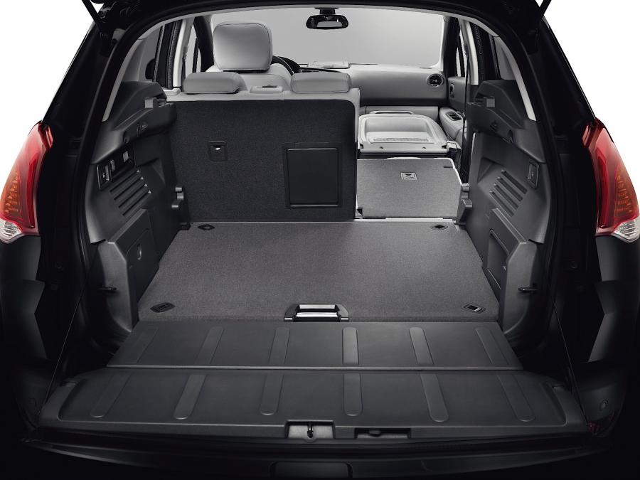  Peugeot 3008 2013 года  (фото 6 из 21)